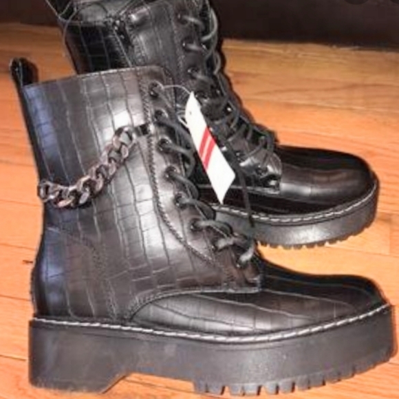 UNIONBAY Shoes - Croc Ankle Faux leather Boots